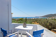 Balcon de la suite deluxe à Sifnos